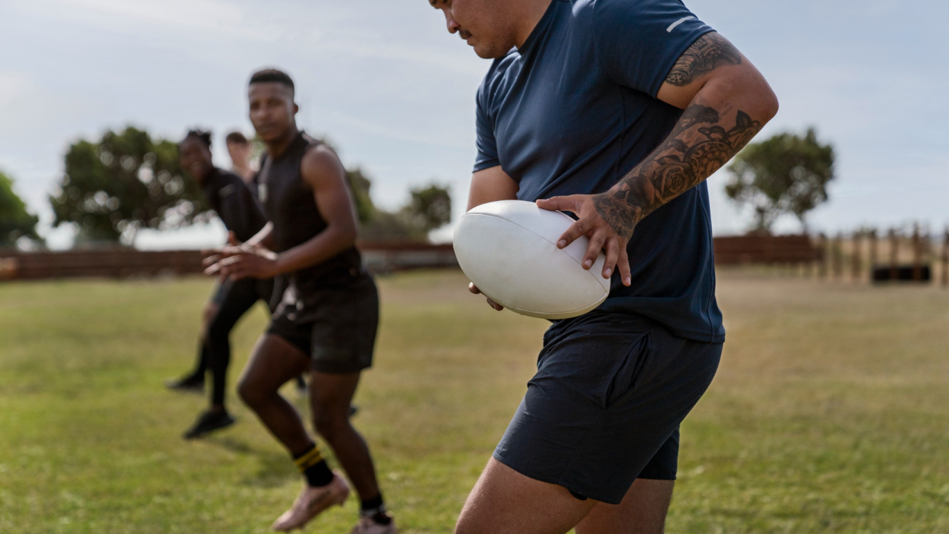 Rugby et running en Occitanie : et si l&rsquo;équipement sportif allait au-delà du dossard ?